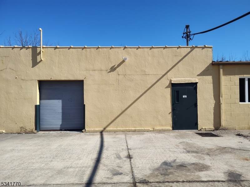 1011 Route 22 West - Photo 1
