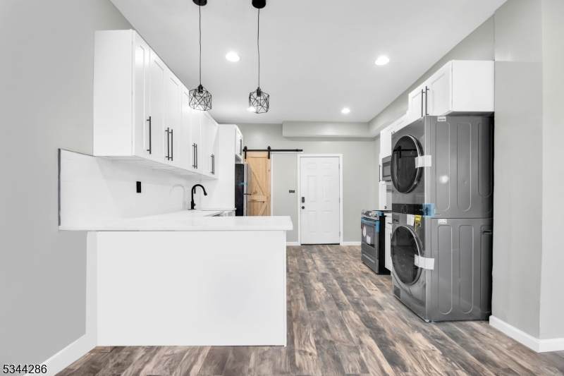 29 Edison St - Photo 1