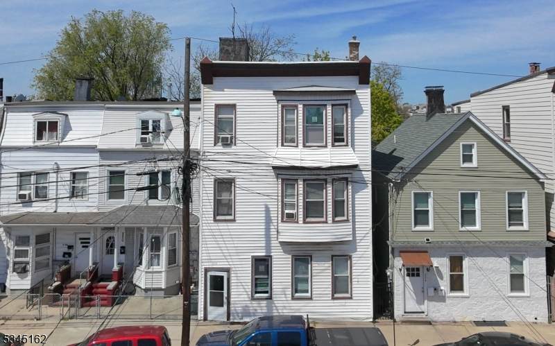 222 N 2nd St - Photo 1