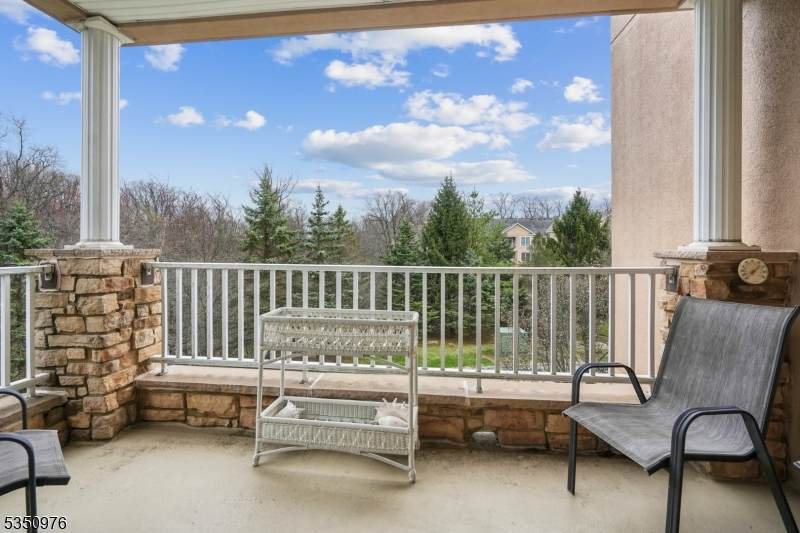 2210 Johnson Dr - Photo 1