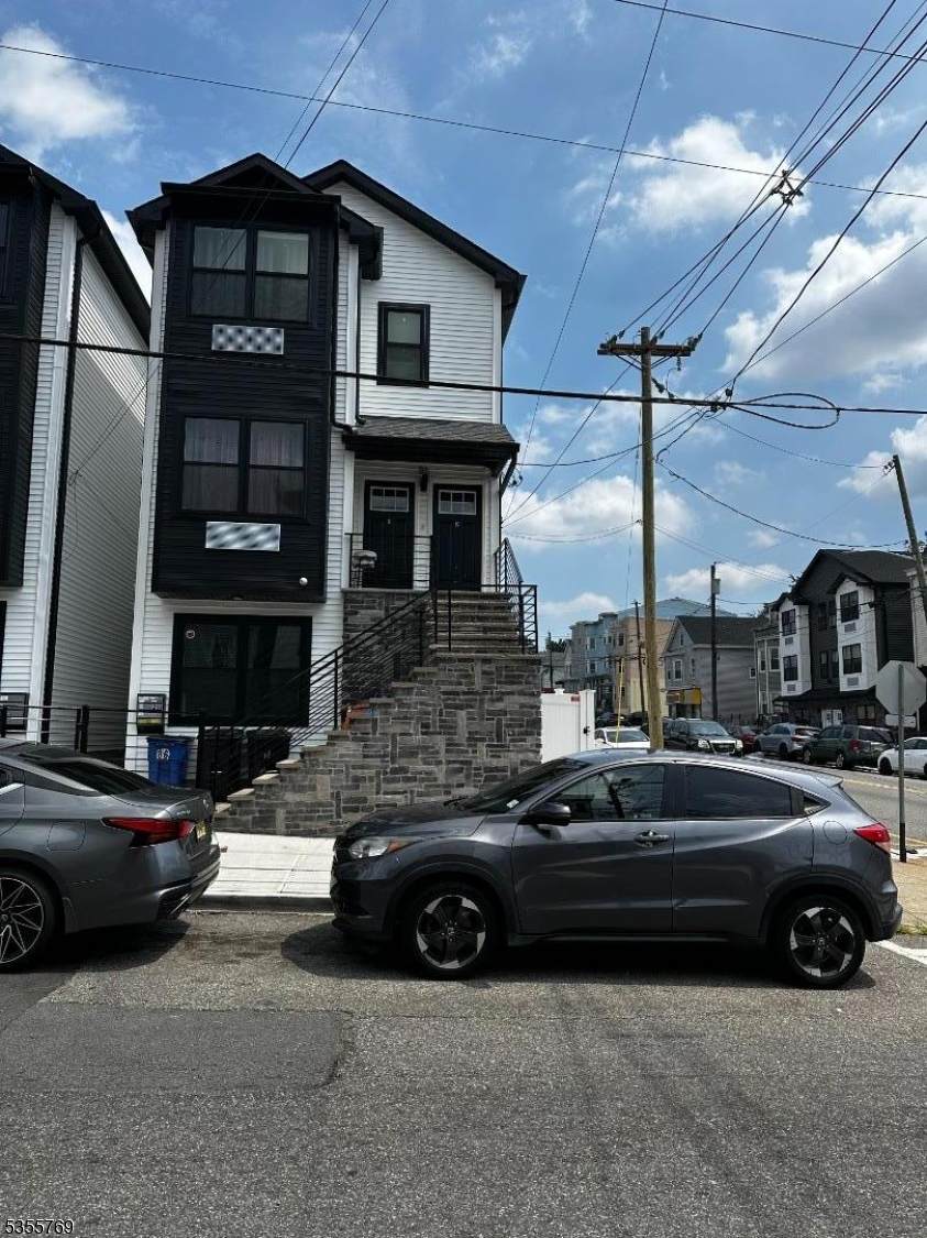 86 N 7Th St - Photo 1