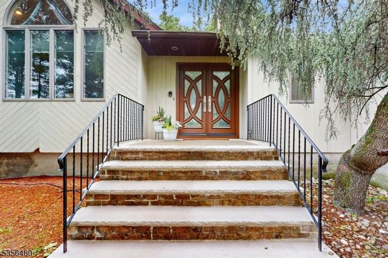 67 Westview Rd - Photo 1