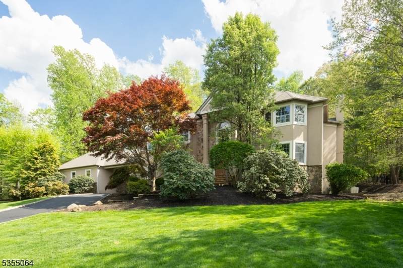 22 Nottingham Way - Photo 1