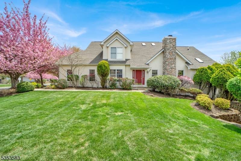 7 Georgetown Ct - Photo 1