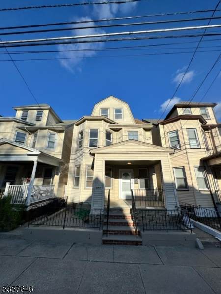 397 E 30Th St - Photo 1