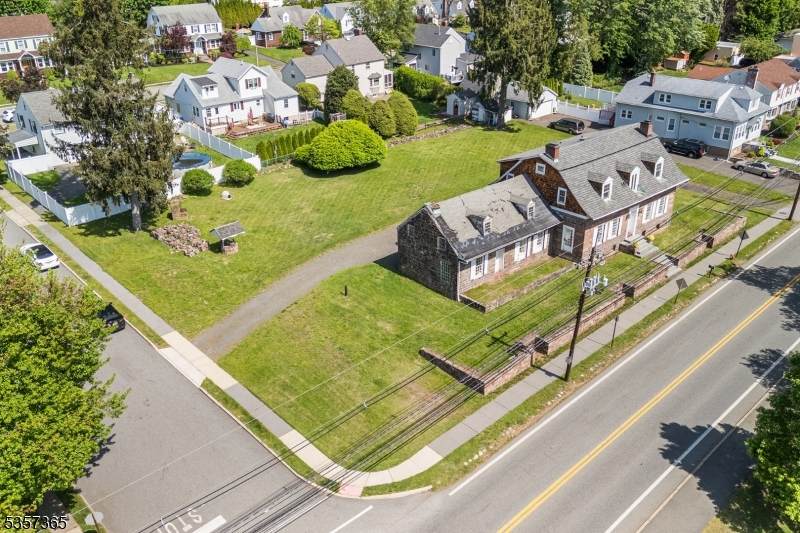 868 Goffle Rd - Photo 1