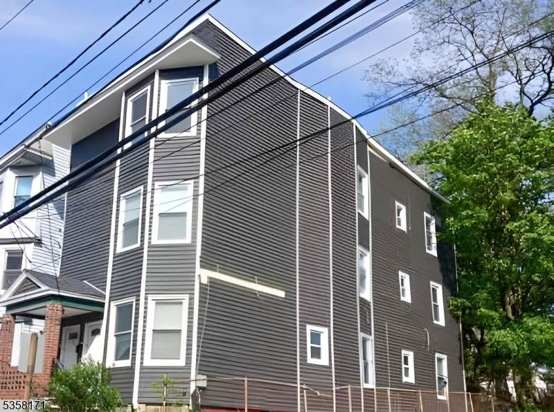 506 21St St - Photo 1