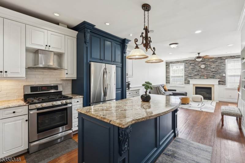 310 Wilshire Dr - Photo 1