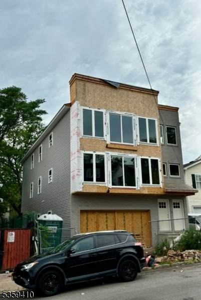 116 Shephard Ave - Photo 1