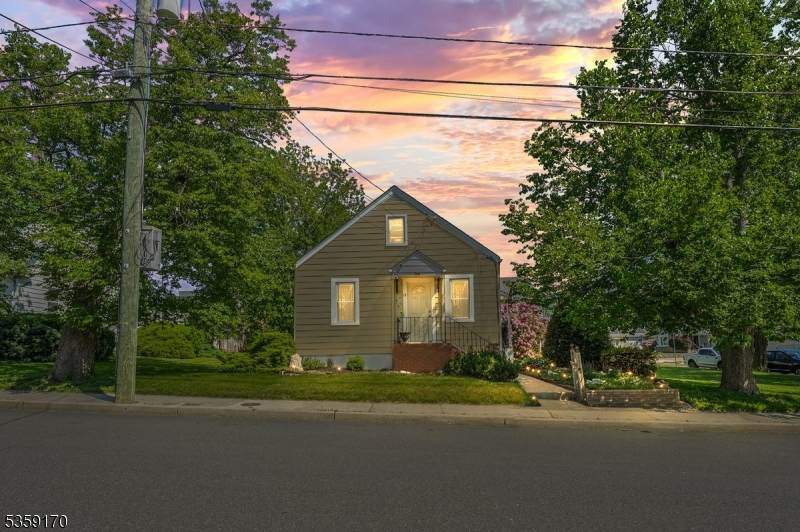 504 Washington Ave - Photo 1