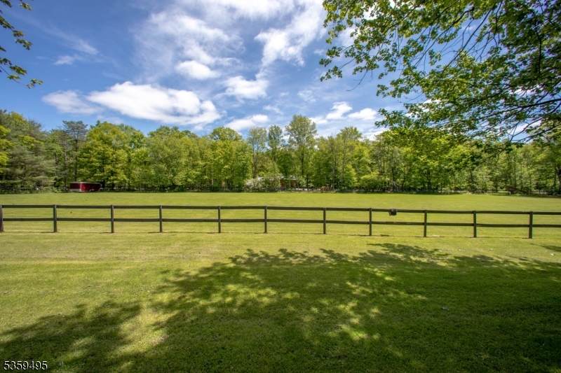 76 Glen Rd - Photo 1