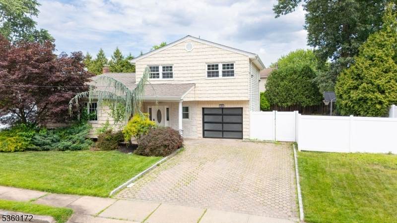 20 Wick Dr - Photo 1