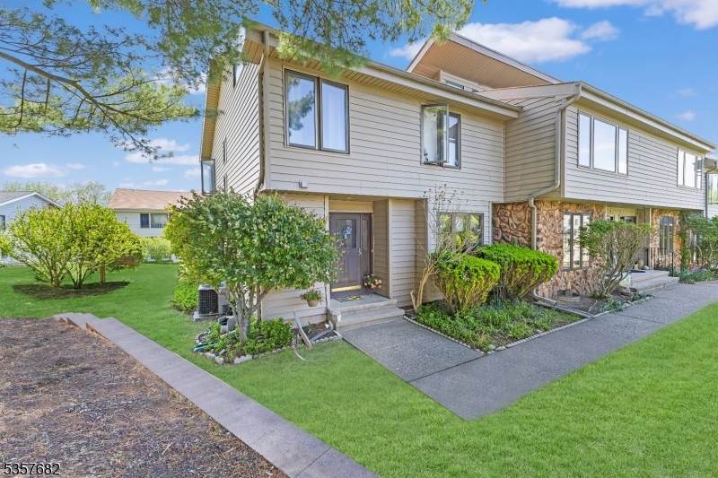 287 Cheyenne Rd - Photo 1