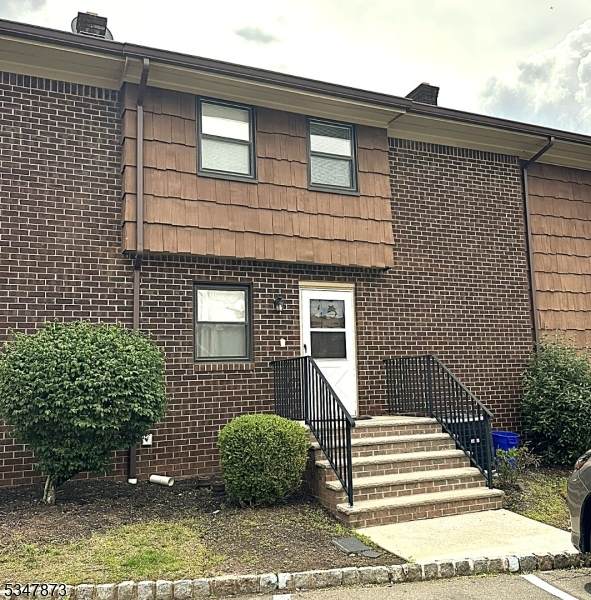 913 Renate Dr - Photo 1