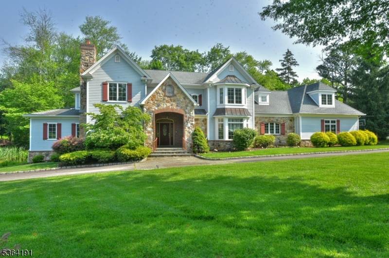 25 Stonybrook Dr - Photo 1