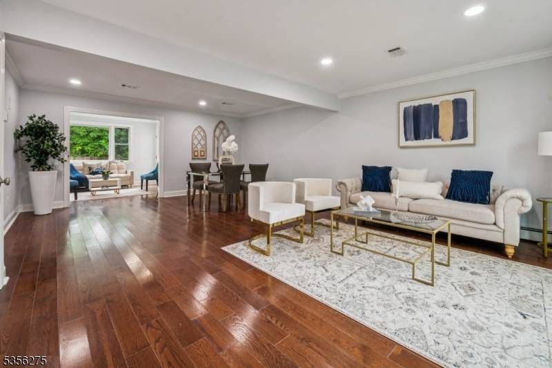 16 Elmwood Dr - Photo 1