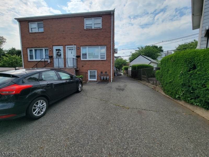 555 Clifton Ave - Photo 1