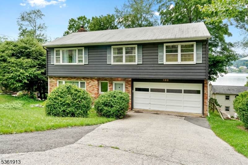 140 Springbrook Trl - Photo 1