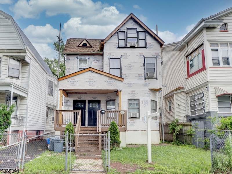 102 N 17Th St - Photo 1