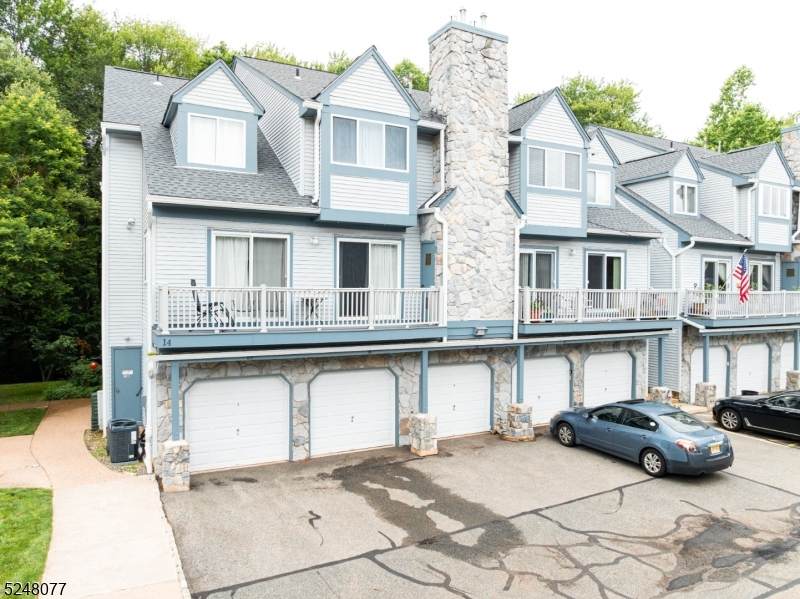 58 Garden Ct - Photo 1