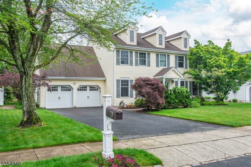 70 Crenshaw Dr - Photo 1