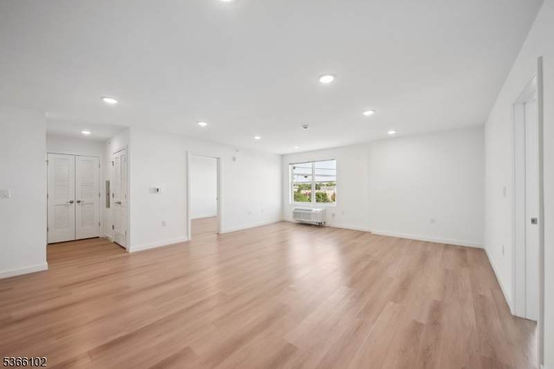 369 18th Ave - Photo 1