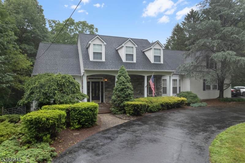140 Bunker Hill Rd - Photo 1