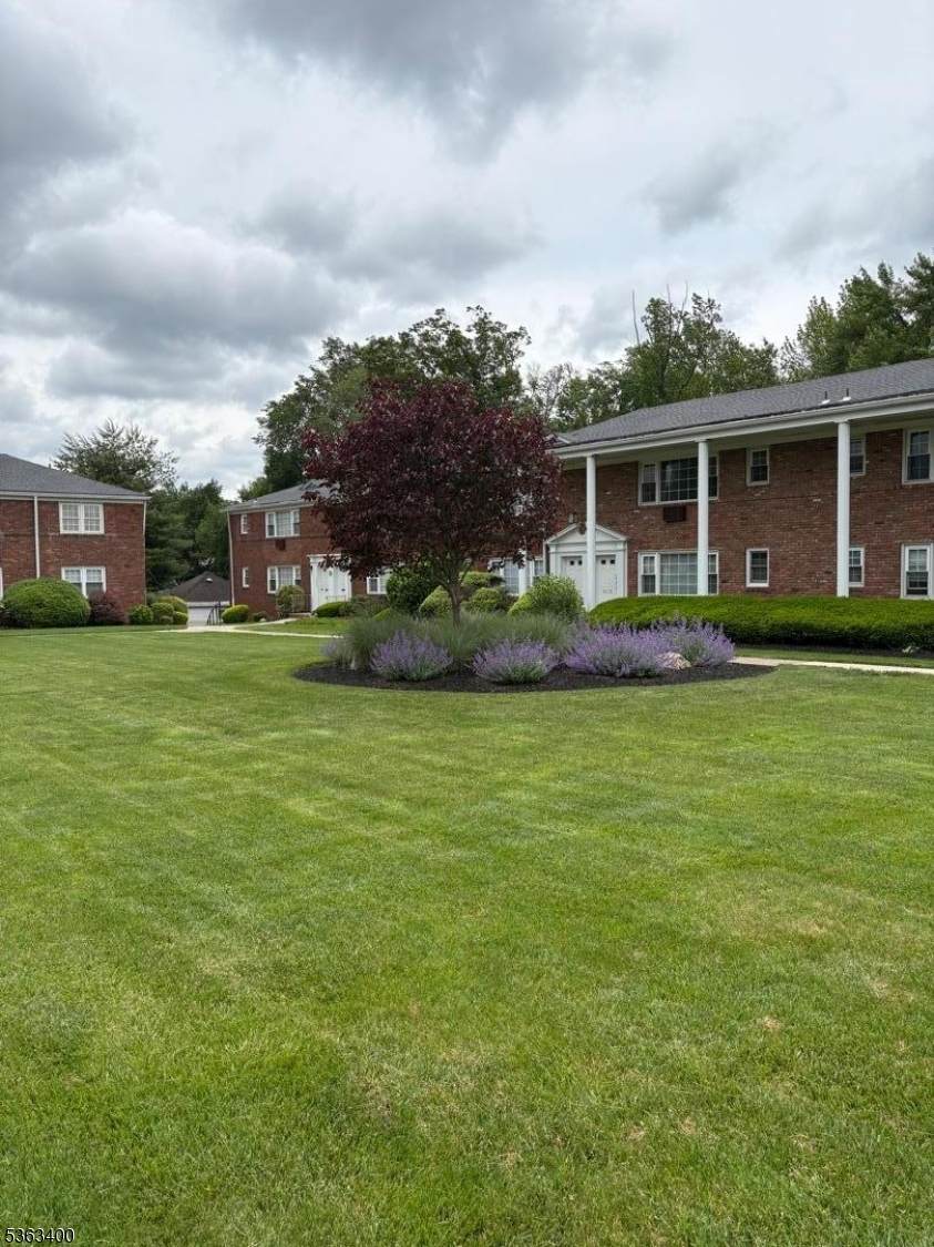 666 Bloomfield Ave - Photo 1