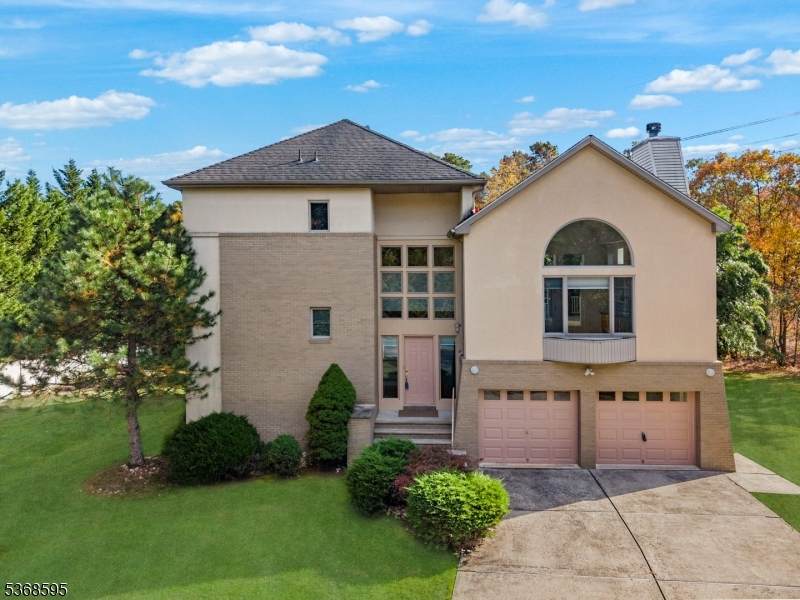 14 W Dante Rd - Photo 1