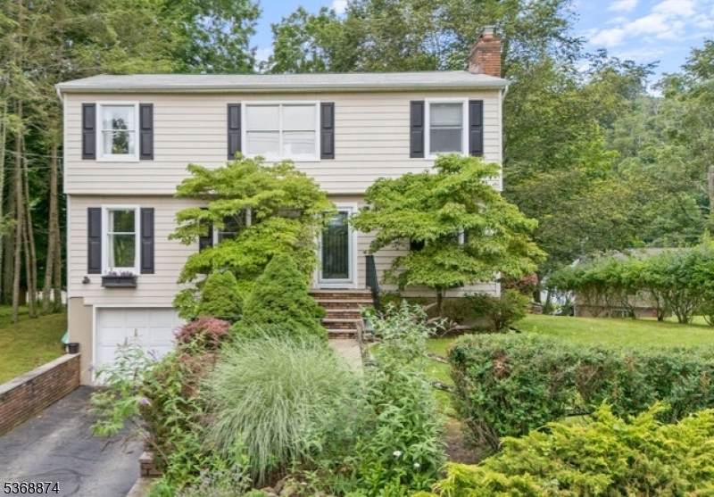 36 Oakwood Trl - Photo 1