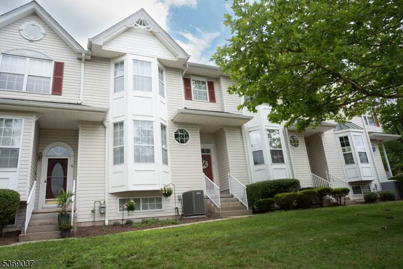7 Cummington Ln - Photo 1