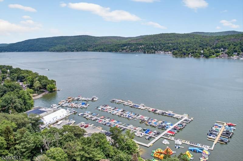 24 Gifford Rd - Photo 1