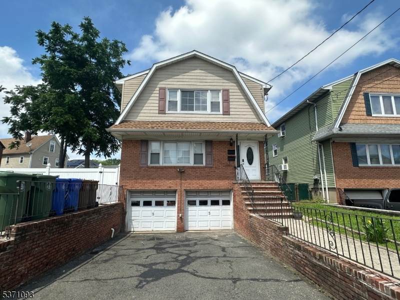 117 S Stiles St - Photo 1