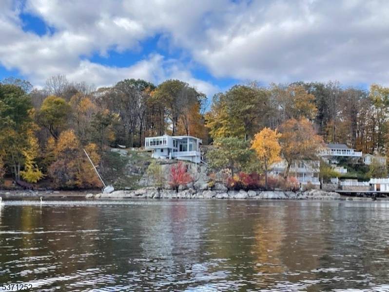 25 Raccoon Island Rd - Photo 1