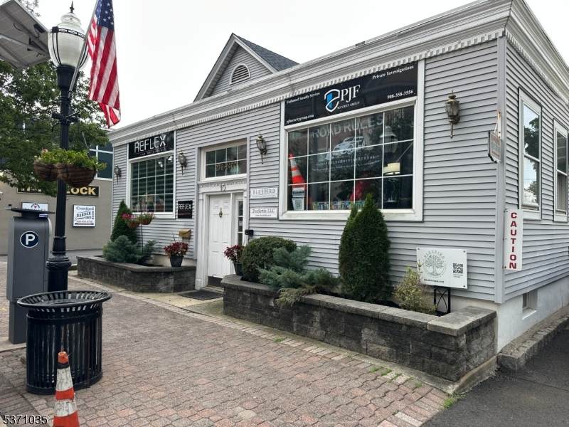 10 South Ave - Photo 1