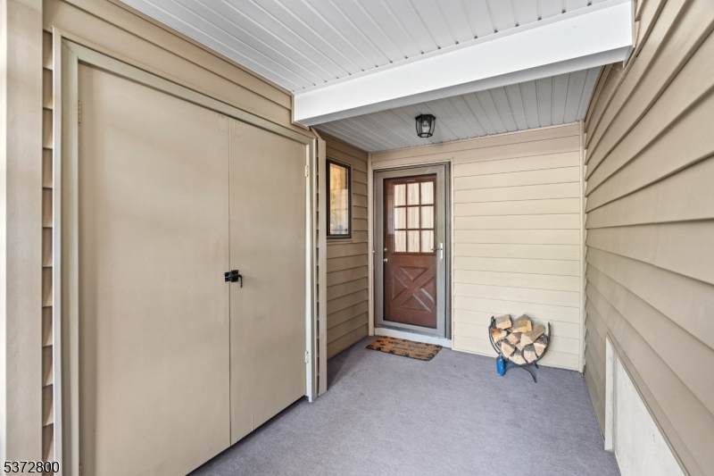 19 Crossway - Photo 1