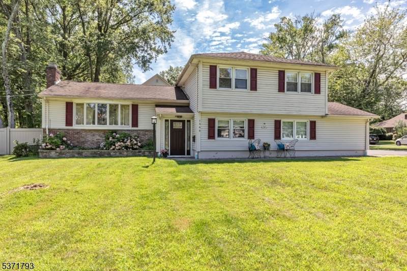 1466 Lamberts Mill Rd - Photo 1