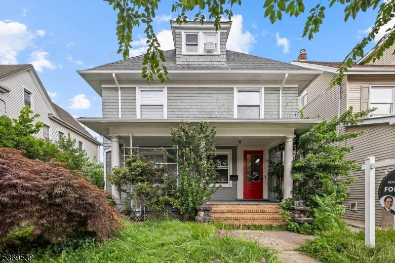 454 Clifton Ave - Photo 1