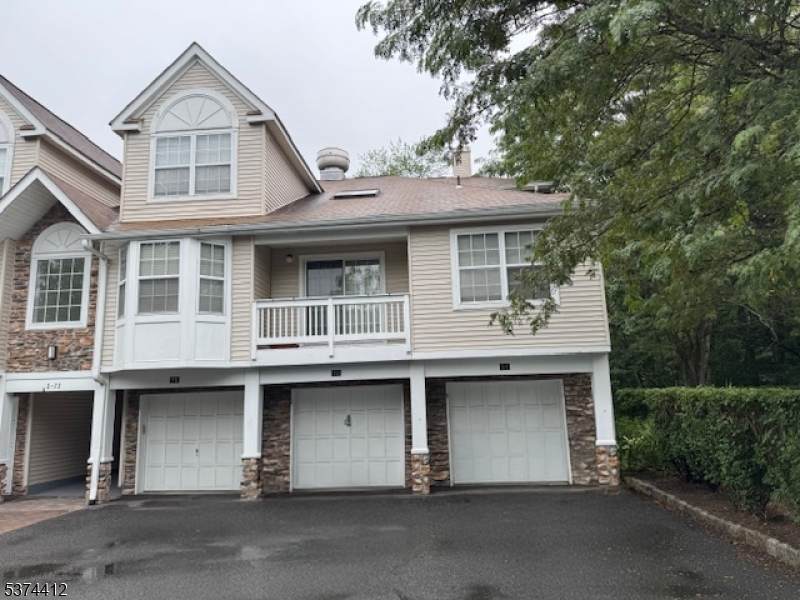 64 Pasture Ct - Photo 1