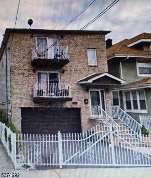 134 Lehigh Ave - Photo 1