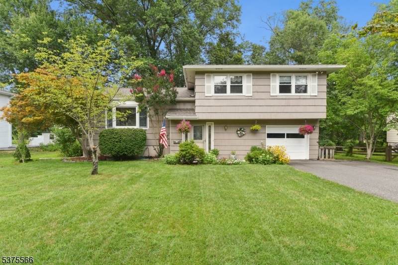 349 Charnwood Rd - Photo 1