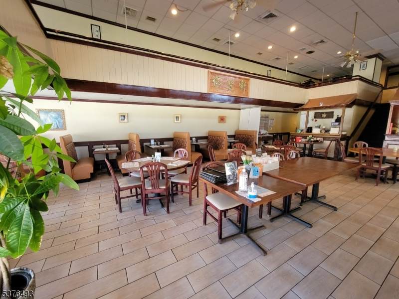 631 Valley - Photo 1