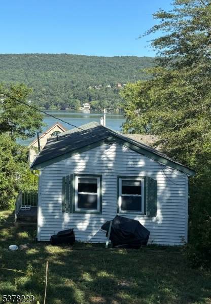 117 Lake Park Ter - Photo 1