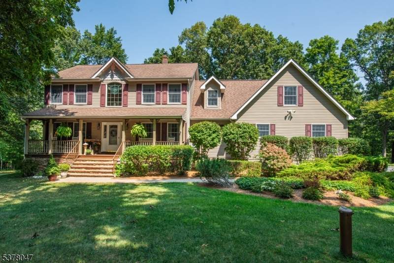 15 Marc Dr - Photo 1