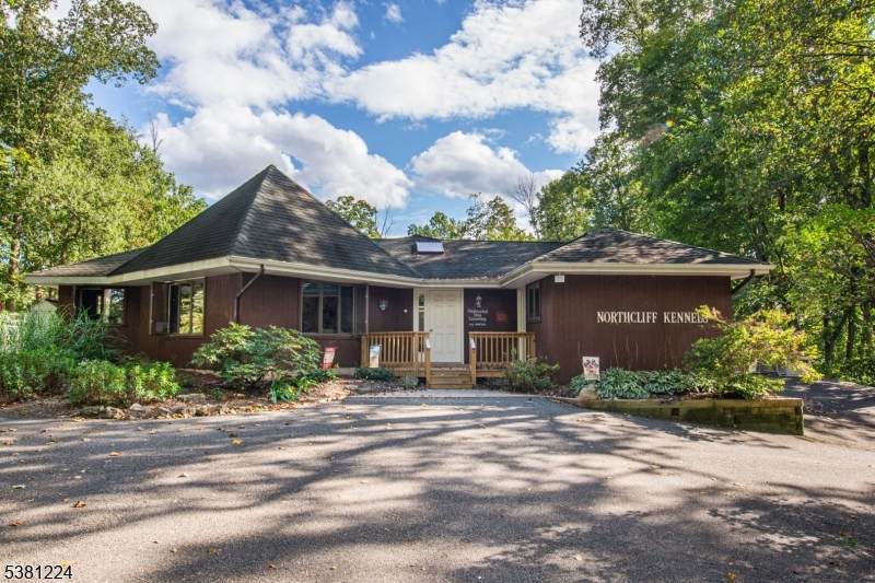 40 Brighton Rd - Photo 1