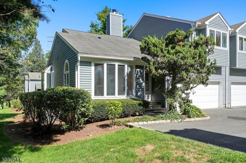 41 Meadowview Lane - Photo 1