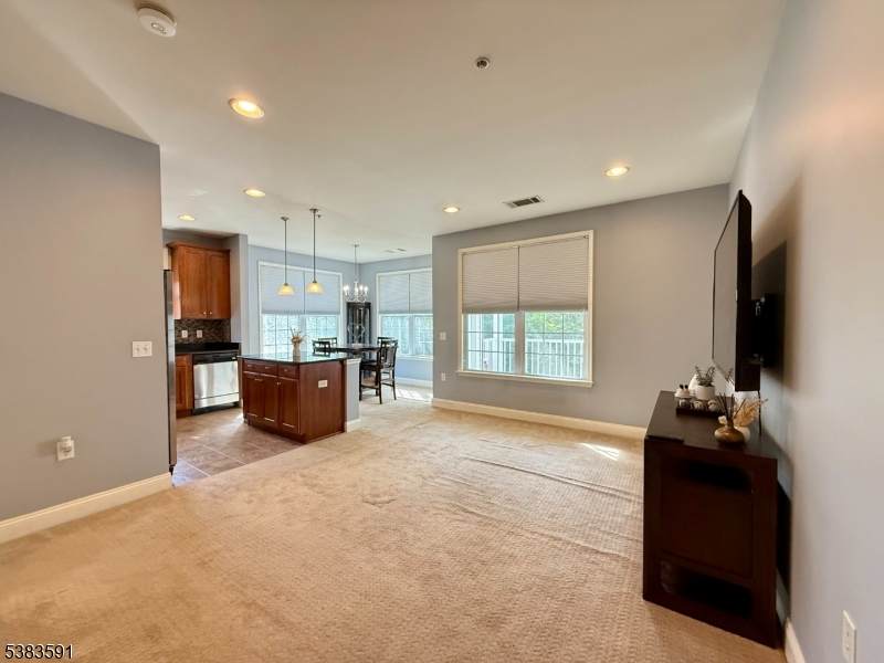 2210 Ramapo Ct - Photo 1