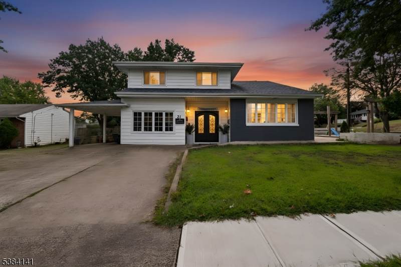 231 Starmond Ave - Photo 1