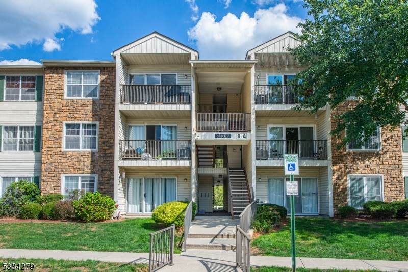 166 Robertson Way - Photo 1