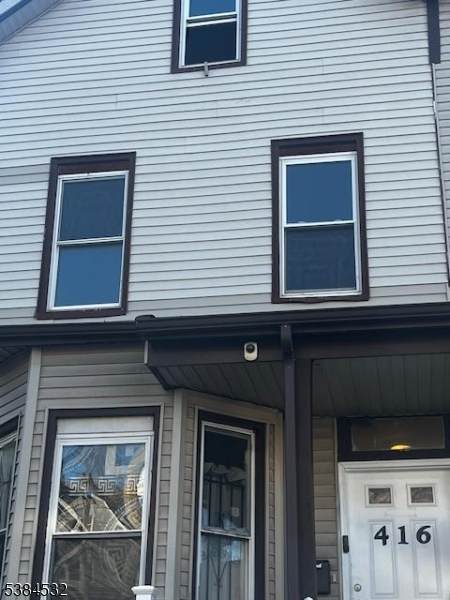 416 Summer Ave - Photo 1